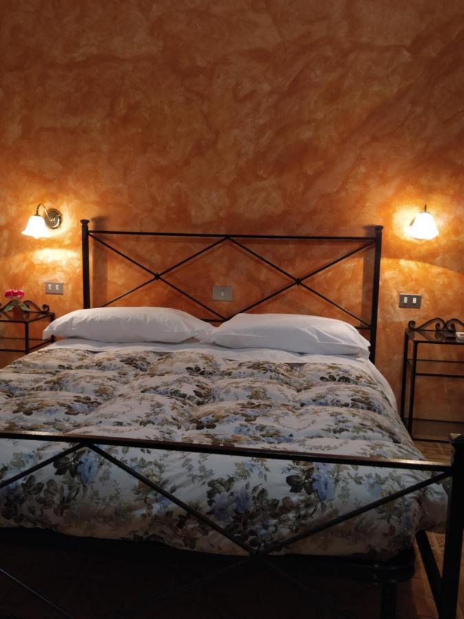 Hotel Sangallo B&B Montepulciano Stazione Exterior foto